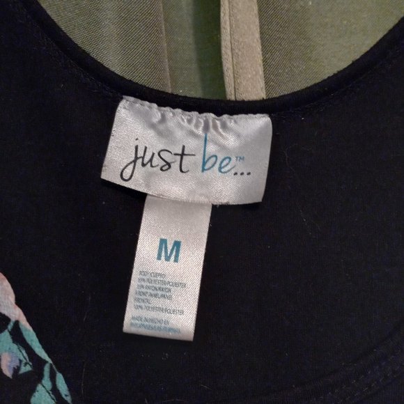 Flowery Tank Top - Picture 3 of 3